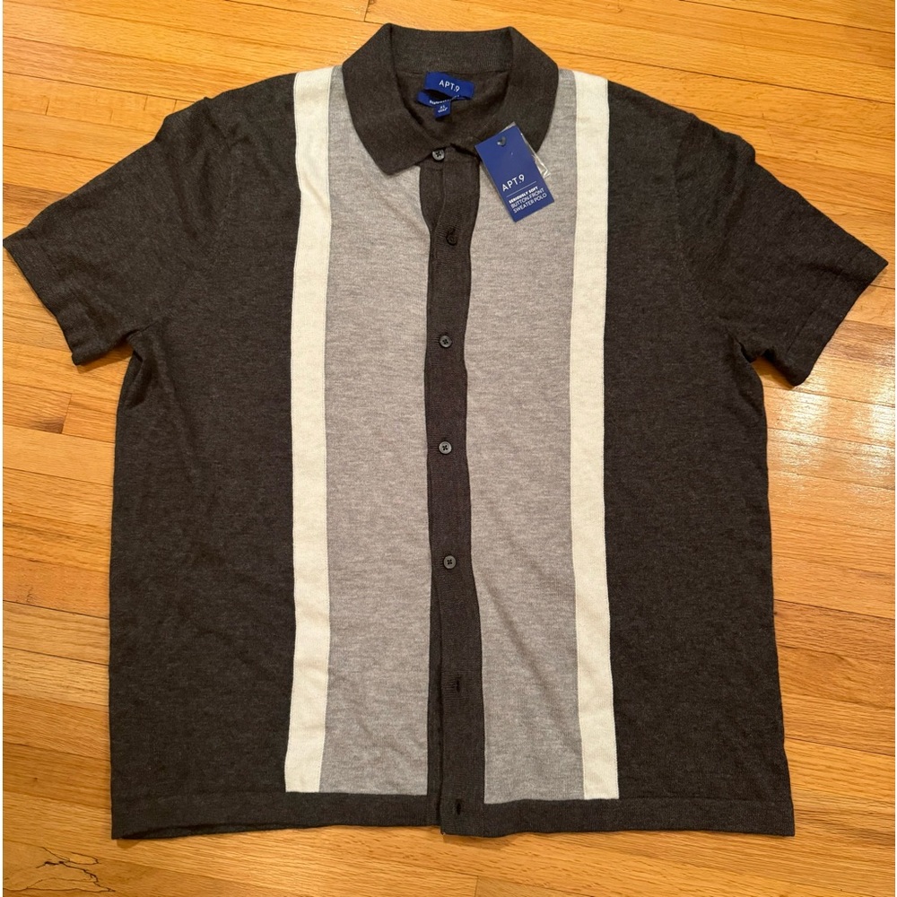 APT. 9 men’s sweater polo XL. NWT